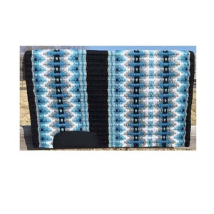 New Zealand Horse Blanket with Tight Weave Fur Lining and <b>Cushioned</b> <b>Filling</b> - Product Image 1