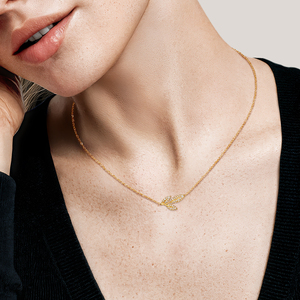 Collar con colgante de diamantes en forma de racimo de hojas botánicas simétricas - Product Image 4