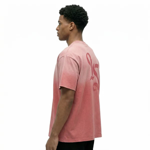 Camiseta Oversize de Cuello Redondo para Hombre, Manga Corta, Teñido Degradado, Algodón Tejido, Color Sólido Rosa Rojo Degradado - Product Image 2