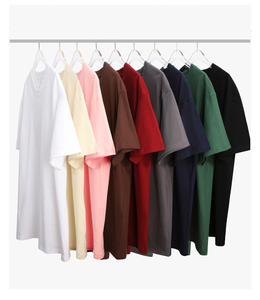 T-shirt basique unisexe pour adolescents, en coton peigné 210G, couleur unie, manches courtes, décontracté, avec logo brodé personnalisé, fabriqué en Chine par BD Factory OEM. - Product Image 1