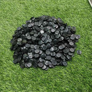 Botón de Cuerno de Búfalo Negro Auténtico Hecho a Mano de Calidad Premium, Pulido Natural, Accesorio para Costura y Manualidades - Product Image 5