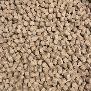 Granulés d'aliments pour poissons prêts à l'emploi, nutrition équilibrée, pour la croissance des poissons d'étang, conditionnés en vrac, qualité export et approvisionnement régulier en aliments. - Product Image 6