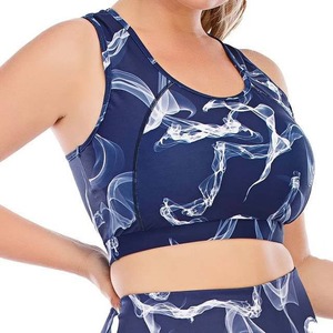 Nouvel ensemble de leggings et soutien-gorge de sport taille moyenne pour le yoga, écologique et respirant, avec logo frontal, 2 pièces - Product Image 5