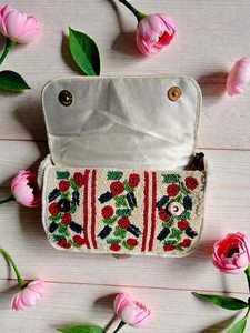 Sac à bandoulière élégant multicolore pour femmes, confectionné avec des matériaux de qualité supérieure et des designs tendance pour s'adapter à toute une garde-robe élégante. - Product Image 2