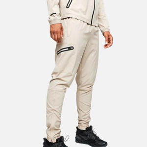 Conjunto Deportivo de Invierno para Hombre de Alta Calidad, Diseño Personalizado al por Mayor, Chaqueta Cortavientos de Poliéster Colorida con Detalles Reflectantes - Product Image 3