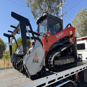 Chargeuse compacte sur chenilles Kubota Diesel, broyeur, pompe hydraulique haute performance, moment de charge élevé, construction, agriculture - Product Image 6