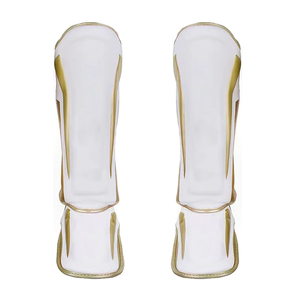 Protège-tibias MMA en cuir durable et écologique pour Muay Thai, Karaté, Kickboxing, Football et autres sports de combat - Product Image 2