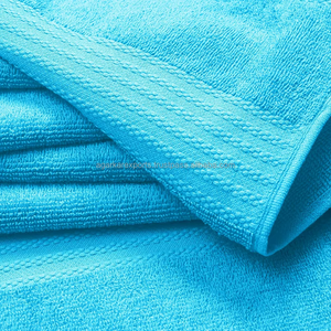 Serviette de bain en tissu éponge corail, couleur unie, tricotée, teinte unie, pour femme, usage décontracté - Product Image 4