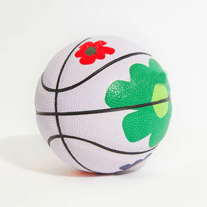 Ballon de basketball personnalisé, taille 4, haute qualité, chambre à air en caoutchouc naturel, revêtement en cuir PU, durable, écologique, design respirant - Product Image 6