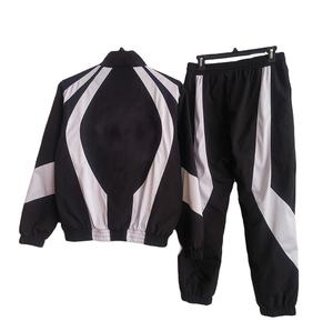 Chándal de nailon con parche de malla personalizado, conjunto deportivo de camisa y pantalones cortavientos, chándales cortavientos para hombres, 2026 completo - Product Image 2