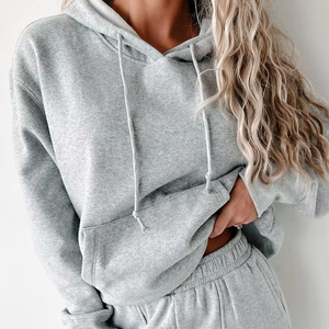 Sweat-shirt à capuche en molleton gris chiné pour femmes grandes tailles, manches longues, poche kangourou, cordon de serrage - Product Image 5