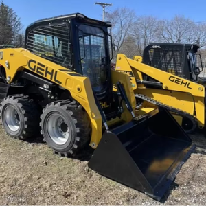 รถตักล้อยาง GEHL V210 ปี 2024 พร้อมอุปกรณ์ยก ® ความจุ 2200 ปอนด์ (ใหม่) - Product Image 1