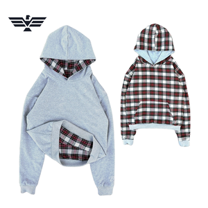 เสื้อฮู้ดดี้ผู้ชายสีดำทรงโอเวอร์ไซส์แบบซิปครึ่งตัว ลายบล็อกสี แขนเสื้อแบบแร็กแลน ผ้าถักโพลีเอสเตอร์กันยับ - Product Image 6
