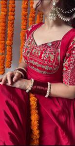 Hermoso traje Anarkali de diseñador para fiestas, en un nuevo y elegante estilo. - Product Image 3