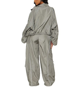 Conjunto Corto de Nailon Delgado para Mujer, Fabricado a Medida, con Logotipo Bordado, Traje Cortavientos con Pantalones Deportivos de Poliéster, Talla Personalizada - Product Image 2