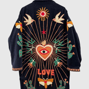 เสื้อแจ็คเก็ตกำมะหยี่ปักมือ ไซส์ใหญ่ แขนยาว สไตล์พรีรี่ชิค สำหรับฤดูใบไม้ร่วง ลายหัวใจด้านหลัง - Product Image 3
