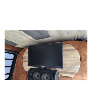 Hyundai Staria Cargo 2024, 3 Plazas, Caja de Cambios Automática, Asientos de Cuero, Estándar de Emisiones Euro V, Combustible Diésel, 51,404 km, Volante a la Izquierda - Product Image 2