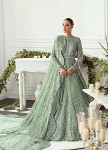 Vestido de novia pakistaní de lujo en verde menta, de manga larga, con lentejuelas, de red, largo hasta el suelo, estilo vestido de gala. - Product Image 5
