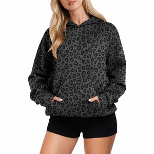 Sudadera informal con capucha y manga larga para mujer, diseño estampado, detalle de bolsillo frontal, uso diario cómodo - Product Image 3