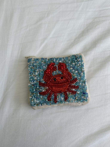 Elegante Bolso de Hombro Bordado a Mano con Cuentas y Diseño Floral Tradicional, Adorno de Cuentas Decorativas y Hermoso y Moderno - Product Image 2