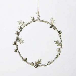 Guirnalda de Campanas Metálicas Plateadas con Hojas de Roble Delicadas y Alambre, Decoración Festiva Minimalista para Navidad, Puerta o Pared - Product Image 3