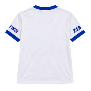 เสื้อยืด Zeta Phi Beta 1920 รุ่น Ringer สำหรับผู้หญิง สีขาว แต่งขอบสีน้ำเงินรอยัล ผ้าทวิลล์ ปักตัวเลข ตัวอักษรกรีกแบบละเอียด ที่แขนเสื้อ ลาย Sorority Tee - Product Image 4