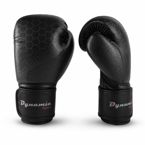 Boxing gloves designed with thick <b>foam</b> <b>padding</b> for impact protection suitable for gym training fitness sessions and martial art - Product Image 4