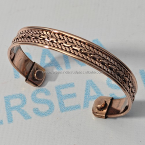 Brazalete Terapéutico Biomagnético de Cobre Puro Hecho a Mano, Ecológico y Moderno, Ajustable, Regalo para Él y Ella, Precio Razonable - Product Image 1