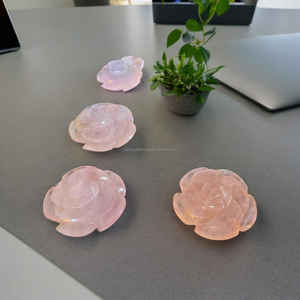 Figurine sculptée à la main pierre précieuse naturelle fleur de cristal de guérison pour la méditation Feng Shui et la décoration intérieure par le fournisseur en vrac de l'Inde - Product Image 2