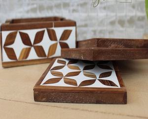 Juego de posavasos de madera de acacia con soporte, posavasos de Decoración de mesa de lujo, posavasos con diseño de flores - Product Image 3