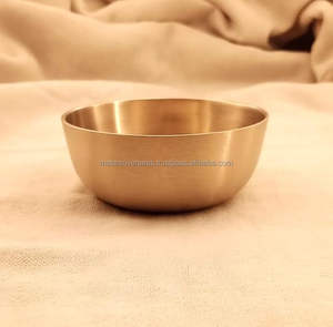 Ensemble de bols de service en laiton fini antique de qualité supérieure polis pour les dîners et les fêtes formels Bol de service ancien de meilleur prix - Product Image 1