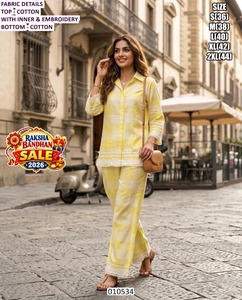 Salwar Kameez Amarillo Premium de Rayón con Bordado a Mano, Corte Regular para Mujer 010536 - Product Image 2