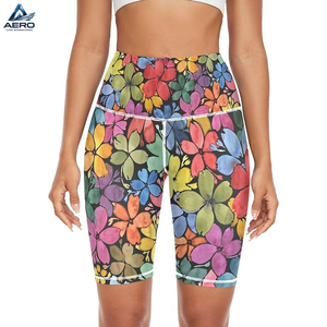 Shorts de sport pour femmes, tendance, de haute qualité, imprimés par sublimation multicolores, prix usine, best-seller. - Product Image 1