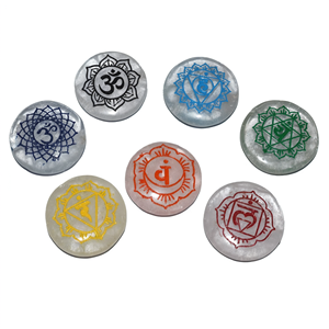 Ensemble de Cristaux de Quartz Sculptés à la Main des Sept Chakras - Collection de Pierres Feng Shui, Cadeau Souvenir - Product Image 2