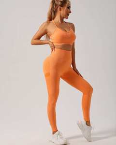 Ensemble de survêtement 2 pièces pour femme : Legging taille haute froncé avec soutien-gorge de sport – Tenue décontractée et unie pour le yoga et le fitness - Product Image 5