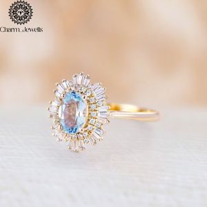 Bague de fiançailles en moissanite pour femme Charm Jewells, taille coussin, sertissage à griffes en forme de fleur, style classique en argent, certifiée IGI, 3 grammes - Product Image 5
