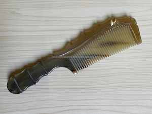 Peigne en corne de vache de qualité supérieure fait à la main, accessoires de cheveux portables, logo personnalisé, fabriqué au Vietnam pour un usage domestique, peigne anti-poux - Product Image 5