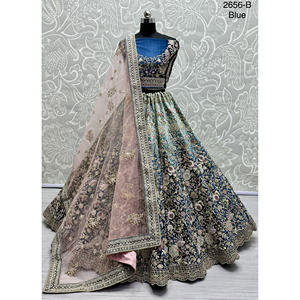 Collections de velours de vêtements de mariée indiens pour la mariée avec le travail de Zarkhan par Fabzone - Product Image 4