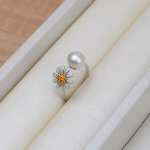 Ensemble de boucles d'oreilles et de bagues en argent 925 tendance européenne et américaine, avec chrysanthème en goutte de colle, perles, bijoux de mode pour femmes, avec support vide - Product Image 2