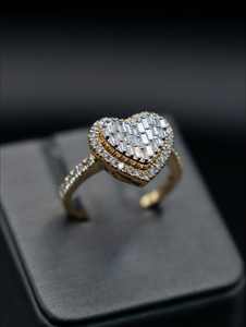 Nouvelle conception, bague de fiançailles et d'anniversaire en argent sterling 925 rhodié avec moissanite en forme de cœur de 2 carats, bijoux fins personnalisés pour unisexe - Product Image 5