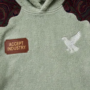 Hoodie Streetwear Oversize Boxy en Polaire Sherpa Lourd 500 GSM avec Patchwork Personnalisé et Calligraphie Arabe - Product Image 6