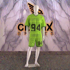 Ensemble de vêtements de sport en mesh personnalisé avec logo et design OEM, t-shirt et short pour la gym - Product Image 6