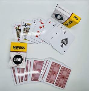 Juego de cartas mágicas Magic Trick MW 555, juego de 2 cartas de póquer rojas con marca de espía, fácil identificación de las cartas desde el reverso - Product Image 2
