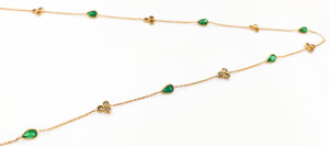 Collar con Esmeralda Natural y Diamantes en Oro Amarillo Sólido de 18K, con Engaste de Gema Verde y Racimo de Diamantes, Piedra de Nacimiento de Mayo - Product Image 3