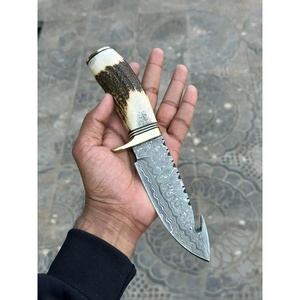 Cuchillo de desollar industrial de acero de Damasco hecho a mano por Ahmad Fabric, hoja de 9 pulgadas con punta de clip, mango de resina y funda de cuero. - Product Image 3