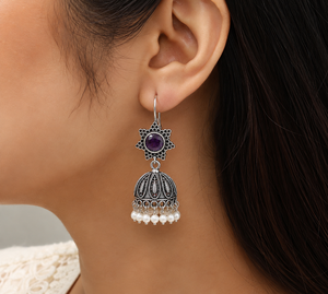 Boucles d'oreilles pendantes Jhumka vintage en argent oxydé avec améthyste et perles d'imitation en alliage de zinc pour femmes, vente en gros - Product Image 5