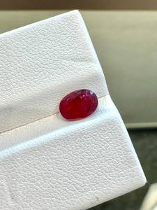 Rubis naturel 0,95 carat, taille ovale, traité thermiquement, rouge, pierre précieuse en vrac, vente en gros du Mozambique pour la fabrication de bijoux/les collectionneurs - Product Image 2