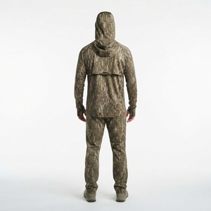 Camisa de Caza con Capucha y Protección Solar UPF 50+ de Poliéster Reciclado con Camuflaje y Pasamontañas Integrado OEM - Product Image 2