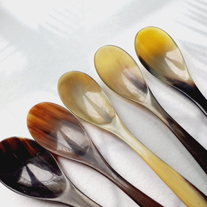 Ensemble de cuillères en corne de la meilleure qualité - Product Image 3