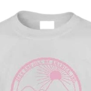 เสื้อยืดแขนสั้นสีเทาสำหรับวัยรุ่น พิมพ์ลายกราฟิกสีชมพู คอกลม ลำลอง น้ำหนักเบา แฟชั่นสำหรับสาวๆ ทุกวัน - Product Image 4
